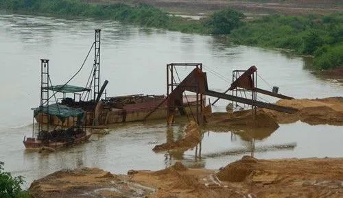 杜絕非法采砂，機(jī)制砂生產(chǎn)才是長久之道！