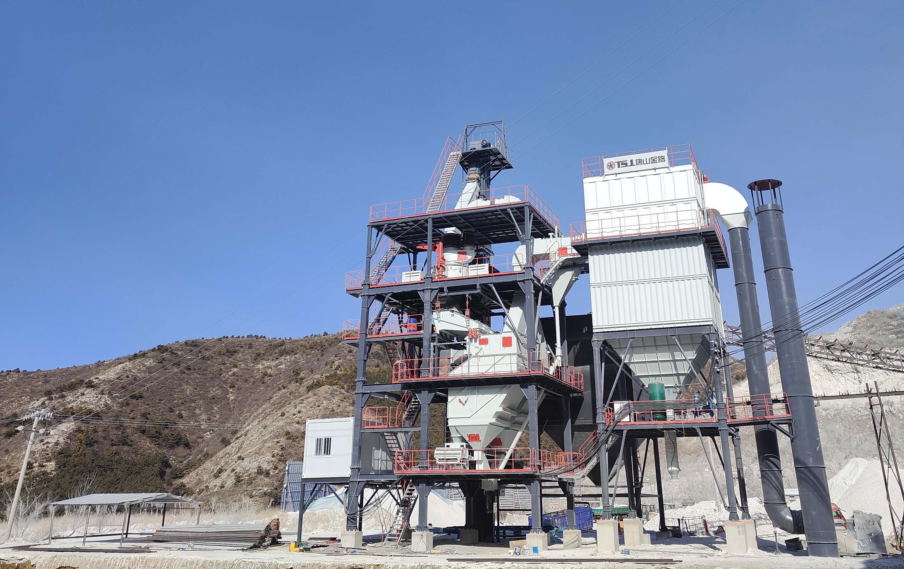 告別粉塵噪音！制砂樓如何改寫砂石行業(yè)環(huán)保格局？